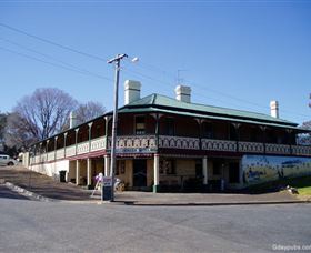 Wallendbeen NSW Accommodation Gold Coast