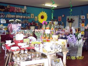 Warwicks Gardens Galore - 1 Gold Coast 1