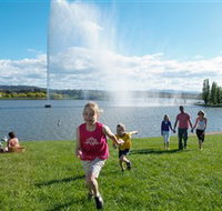 Captain James Cook Memorial - 1 Gold Coast