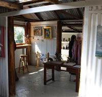 Tin Shed Gallery - Accommodation Gold Coast