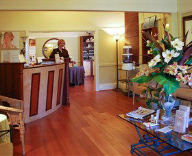 Yindi Day Spa - Accommodation Gold Coast 2