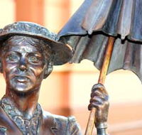 Mary Poppins Statue - Accommodation Gold Coast