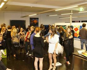 Bondi Art Lounge - Accommodation Gold Coast 0