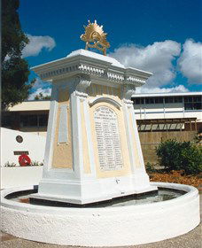 Beenleigh War Memorial - Accommodation Gold Coast 1
