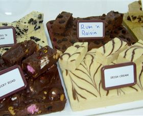 Fudge Factory At Tilba Treasures Of Ulladulla - Gold Coast 4U 0
