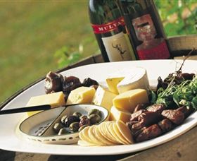 Kendall Cellars And Providore - Accommodation Gold Coast 2