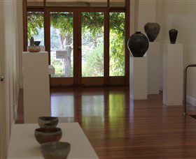 Ivy Hill Gallery - Accommodation Gold Coast 2