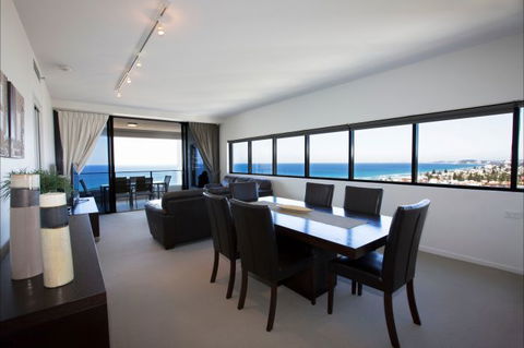 Ultra Broadbeach - Accommodation Gold Coast 14