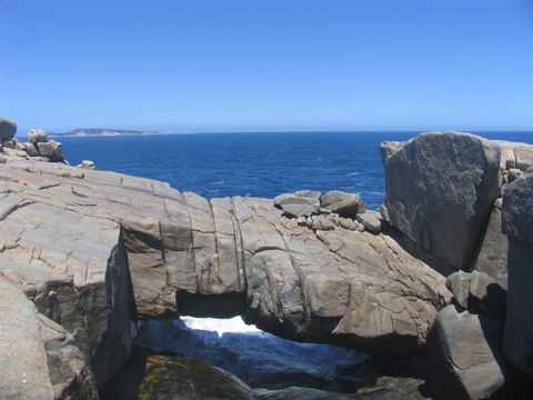 Out Of Sight Tours - Accommodation Gold Coast 13