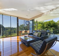 Glass On Glasshouse - Accommodation Gold Coast
