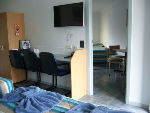 Kings Motor Inn And Steakhouse - Accommodation Gold Coast 4