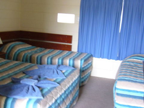 Kings Motor Inn And Steakhouse - Accommodation Gold Coast 6