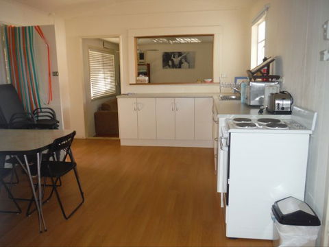 Aljaka - Accommodation Gold Coast 2