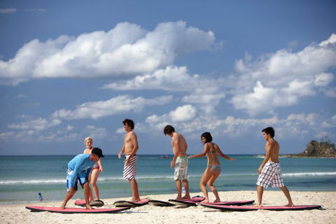 Topdeck Travel - Trips For 18 To 39s - Gold Coast 4U 4
