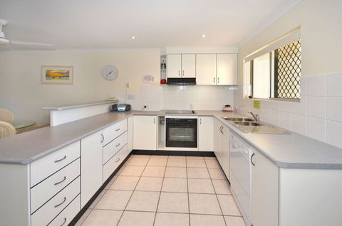 Raintrees Resort - Accommodation Gold Coast 4