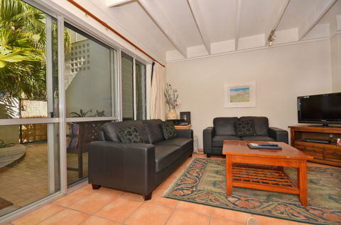Raintrees Resort - Accommodation Gold Coast 6