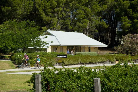 Tour De Vines - Accommodation Gold Coast 3