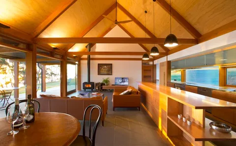 Coast House Tasmania - Accommodation Gold Coast 2