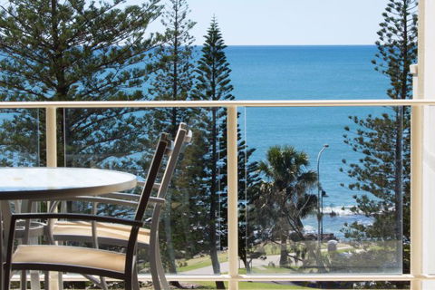 Pacific Beach Resort - Accommodation Gold Coast 0
