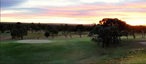 Moranbah Golf Club Inc. - 1 Gold Coast 3