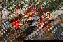 Didgeridoo Jam In The Park - Accommodation Gold Coast 0