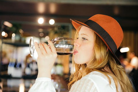 Full Day Gourmet Wine & Dine Tour - 1 Gold Coast 0