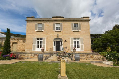 A Sommelier Guided Tour: Thursday Afternoon Wine Gin Cheese & Cocktails - Accommodation Gold Coast 16