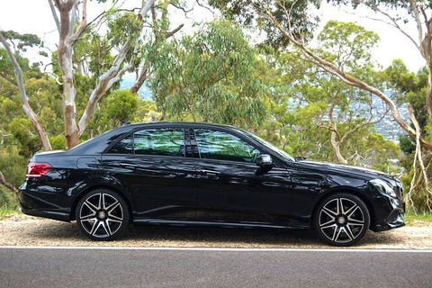 Adelaide Airport Private Chauffeured Transfer - Gold Coast 4U 5