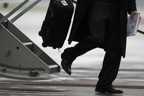 Adelaide Airport Private Chauffeured Transfer - Gold Coast 4U 3