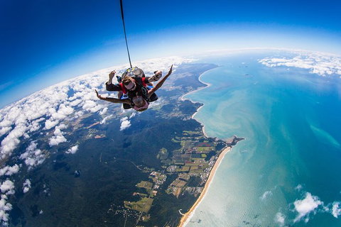 Beach Skydive From Up To 15000ft Over Mission Beach - Accommodation Gold Coast 4