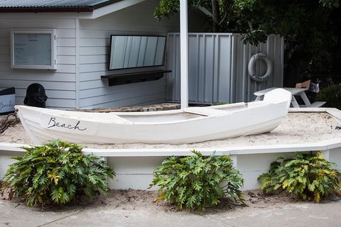 Byron Bay Day Trip From Gold Coast Including Cape Byron Lighthouse - Gold Coast 4U 5