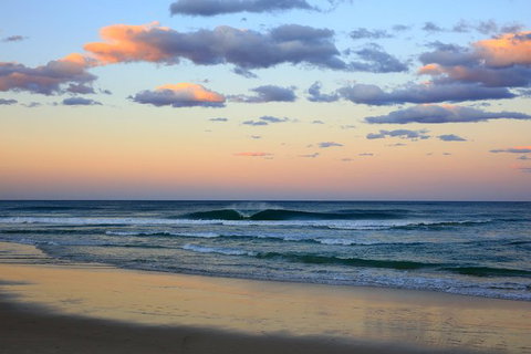 10-Day Surf Adventure From Brisbane To Sydney Including Coffs Harbour, Byron Bay And Gold Coast - Accommodation Gold Coast 7