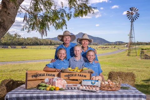 Mackay Aussie Farm & Drinks Tour - Accommodation Gold Coast 0