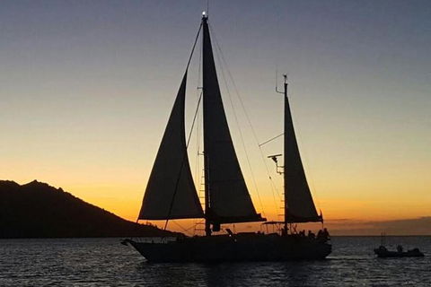 Magnetic Island Sunset Sail - 1 Gold Coast 0