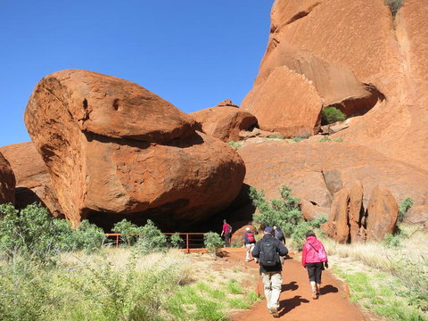 Full Uluru Base Walk At Sunrise Including Breakfast - Accommodation Gold Coast 3