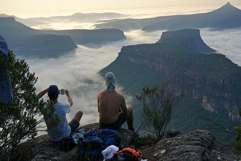 Hiking The Castle In The Spectacular Budawang Mountain Range - 1 Gold Coast 1