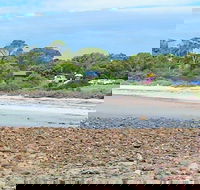 Emu Bay Playground - 1 Gold Coast