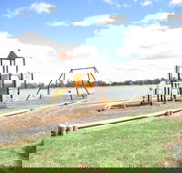 Gum Bend Lake - Accommodation Gold Coast