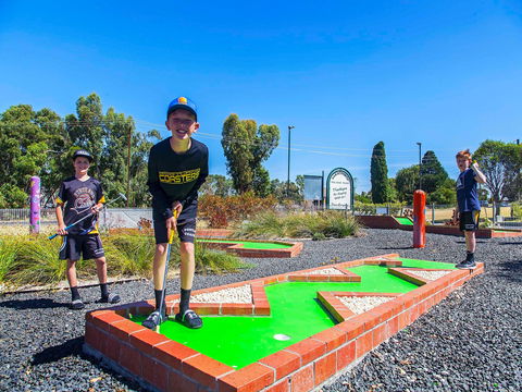 Naracoorte Mini Golf - Accommodation Gold Coast 2