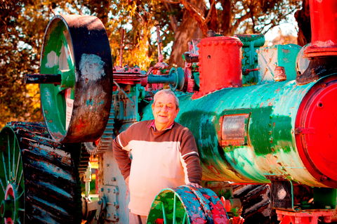 Oaklands Vintage Machinery Museum - Accommodation Gold Coast 0