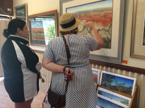 Back O' Bourke Gallery - Gold Coast 4U 2