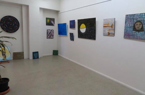 Dragonfly Community Gallery - Accommodation Gold Coast 0