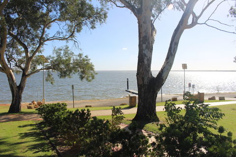 Lake Bonney - 1 Gold Coast 2