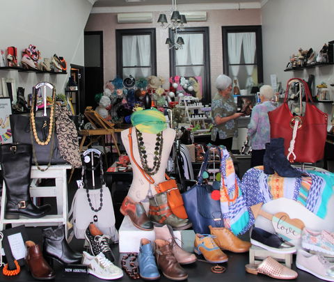 Obsession Shoes Boutique - Accommodation Gold Coast 0