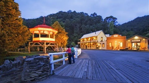 Walhalla - 1 Gold Coast 1