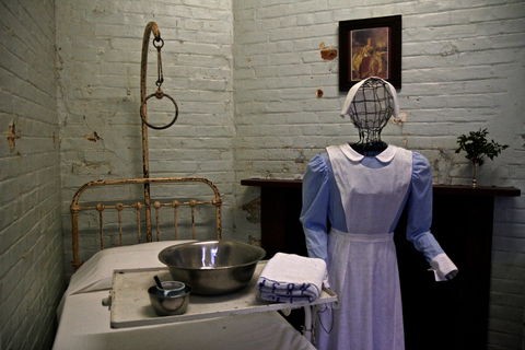 Carcoar Hospital Museum - 1 Gold Coast 2