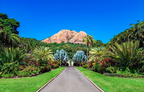 Queens Gardens - Gold Coast 4U 0