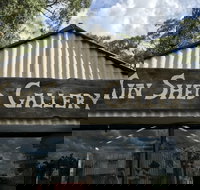 Tin Shed Gallery - Accommodation Gold Coast