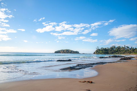 Tomakin - Accommodation Gold Coast 0