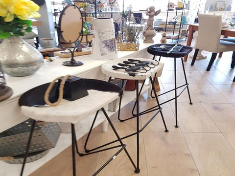 TSG Giftware Young - 1 Gold Coast 2